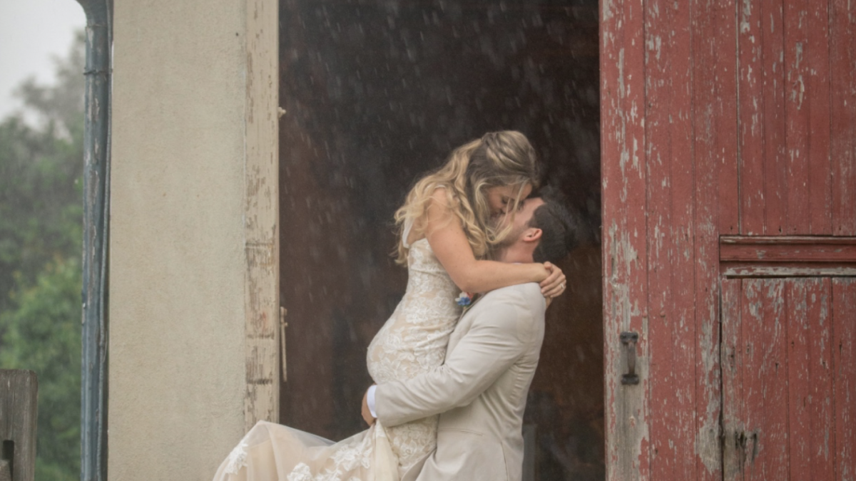 Rachel Andrew Olde Homestead Birds of a Feather Photography Videography